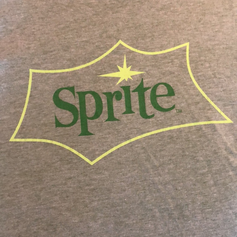 💚 3/$13 VTG-style Sprite tee - Picture 5 of 9